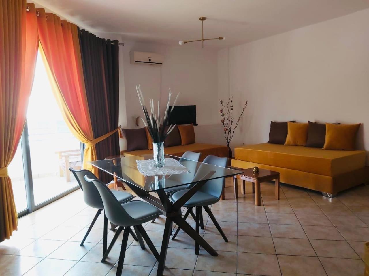 Flora Apartments Sarande Luaran gambar