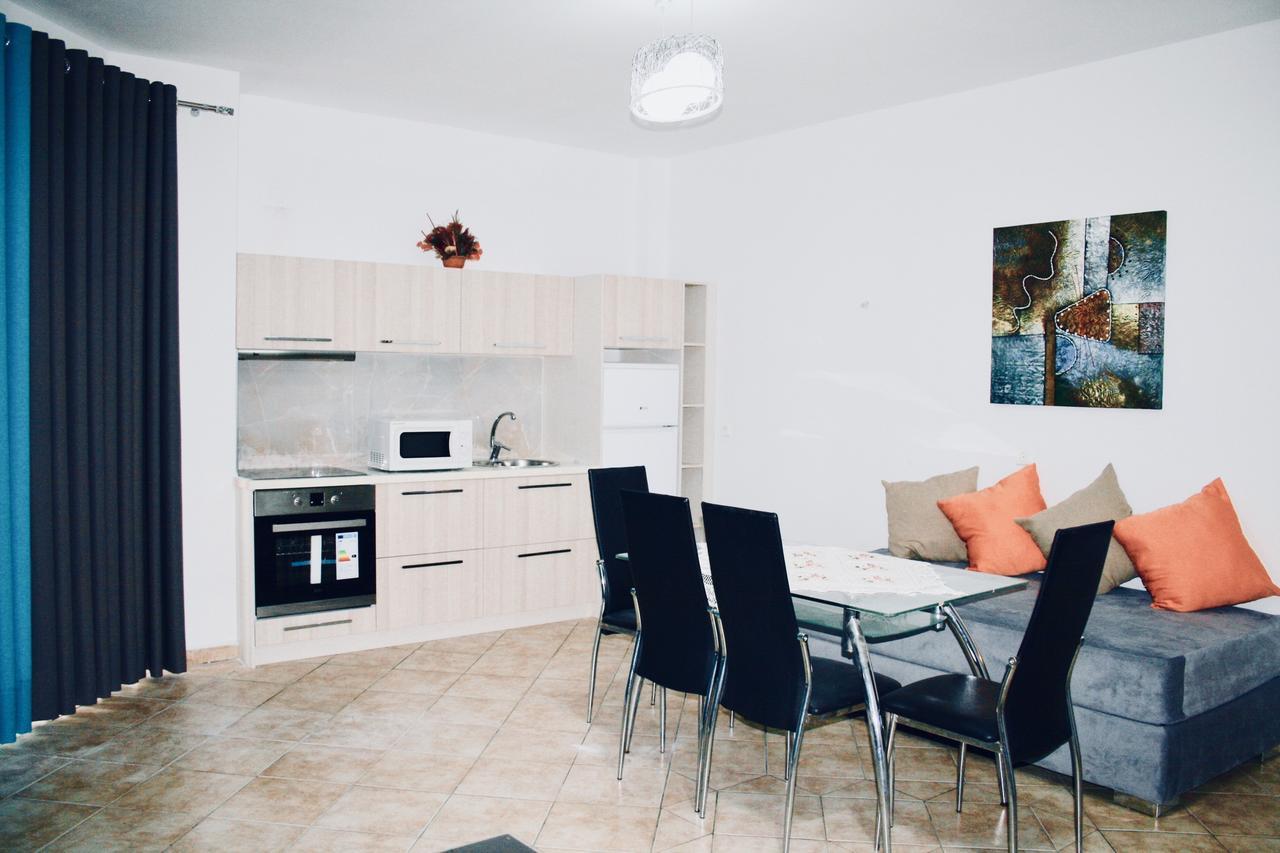 Flora Apartments Sarande Luaran gambar